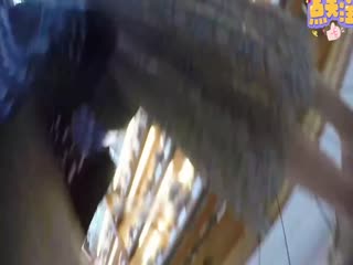 [偷拍] 超市尾随狂拍！😃%`年轻😒,🤔😁美女裙底春光@😑)全泄露